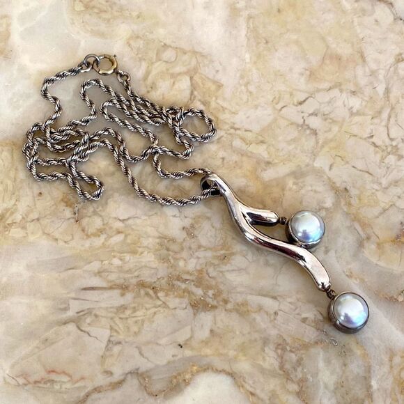 Sterling Silver Pearl Pendant & Rope Chain - Picture 3 of 7